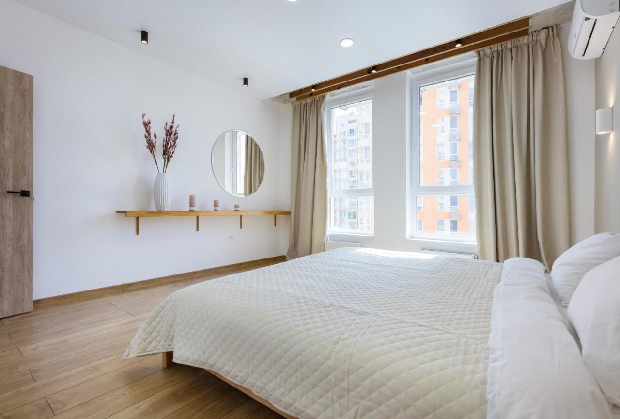 Nyvky Like Home - Nyvky Park - Apt 45 Kiev Dış mekan fotoğraf
