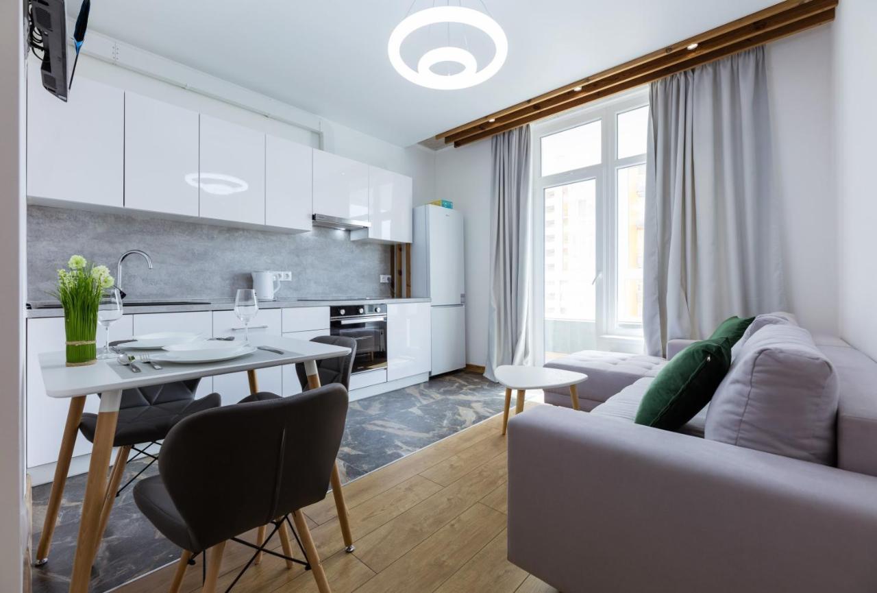 Nyvky Like Home - Nyvky Park - Apt 45 Kiev Dış mekan fotoğraf